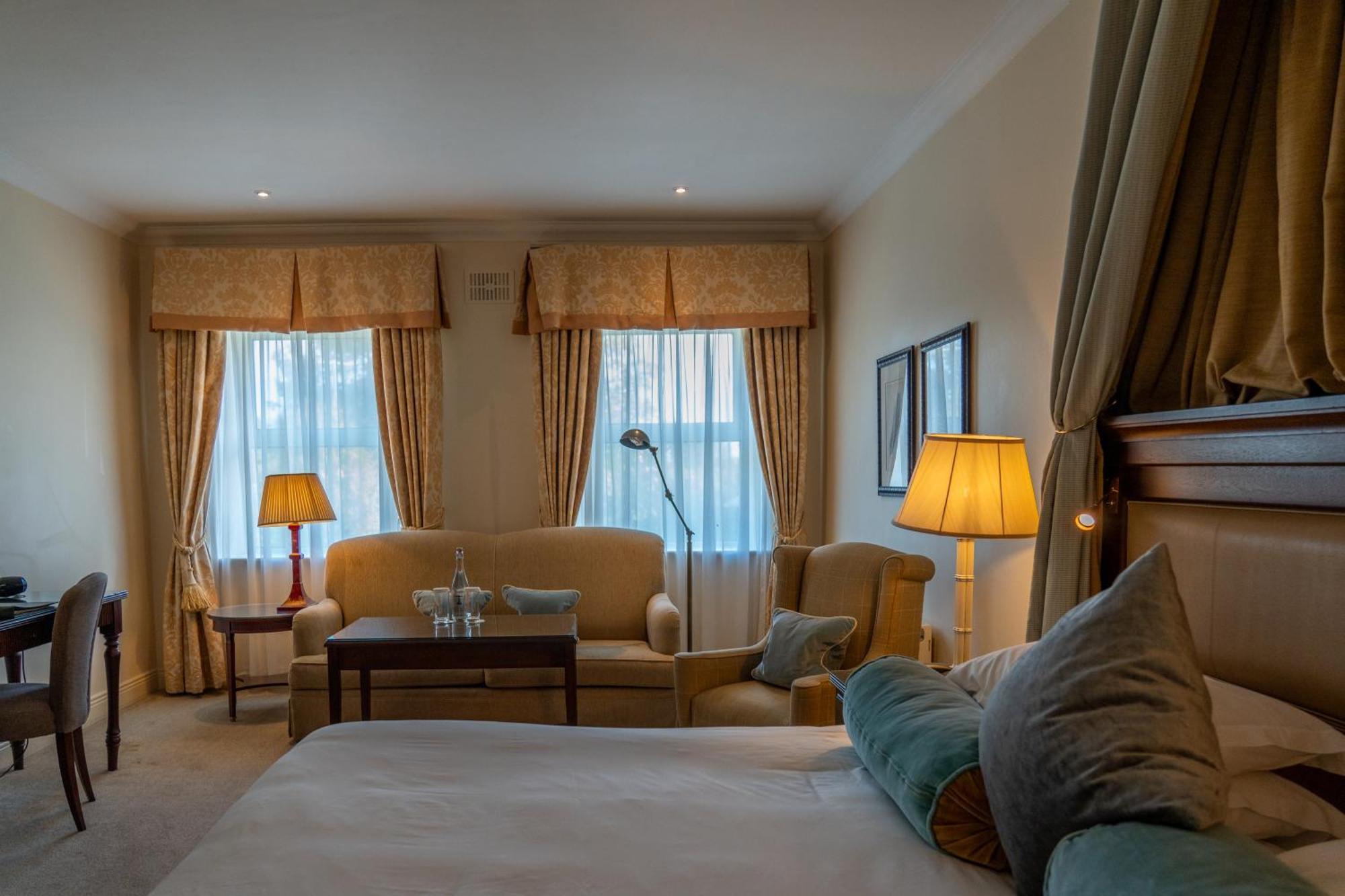The Keadeen Hotel Newbridge  Exterior foto